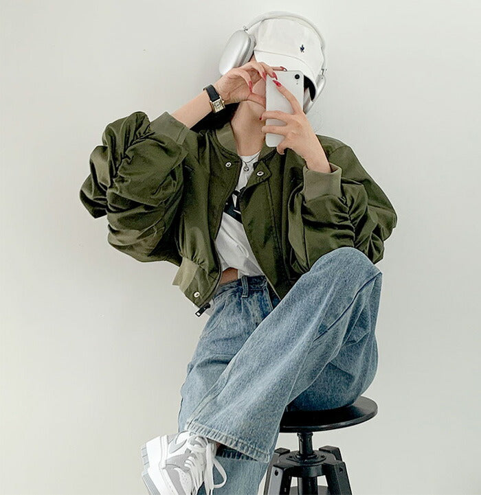 Beidelli(ベイデリ)shirring cropped aviation jumper