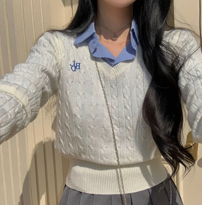 Beidelli(ベイデリ) ケーブルVネック長袖ニット