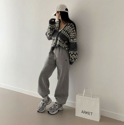 Beidelli(ベイデリ)ジャガードノルディックニットジップアップ