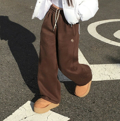 Beidelli(ベイデリ)[BELLIDE MADE] リニューアルVER、 両面起毛刺繍ツーウェイジョガートレーニングパンツ