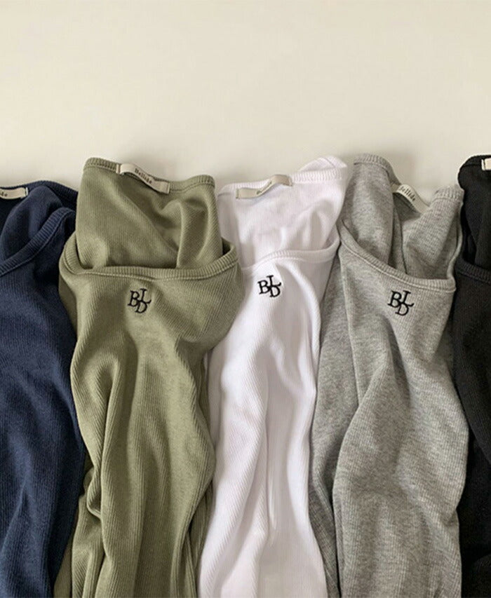 Beidelli(ベイデリ)ニュートラル刺繍Uネック長袖Tシャツ