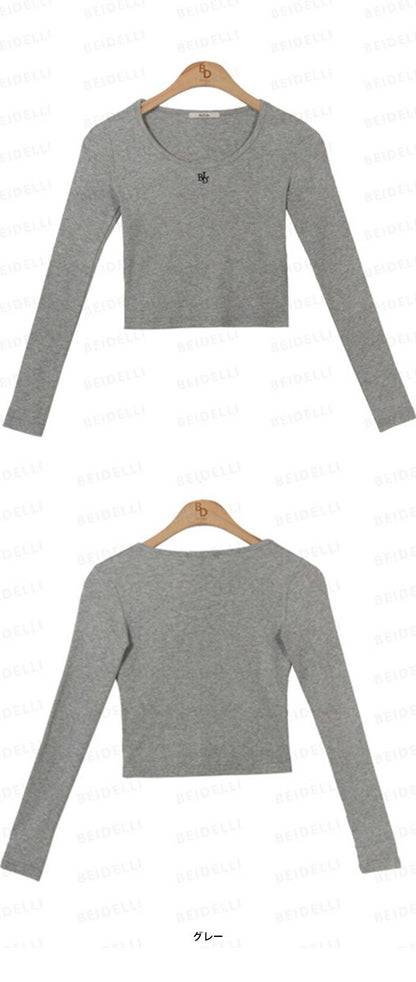 Beidelli(ベイデリ)ニュートラル刺繍Uネック長袖Tシャツ