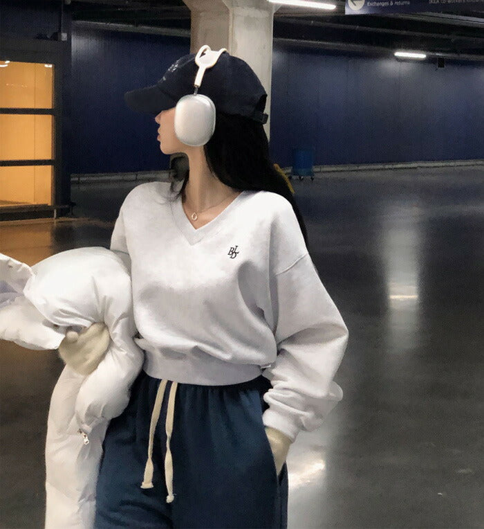 Beidelli(ベイデリ)[BELLIDE MADE] 裏起毛、パステルVネッククロップドスウェット