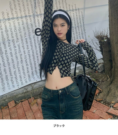 KICKSEWING（キックスウィング）コンテックフラワースリムフィットクロップブラウス