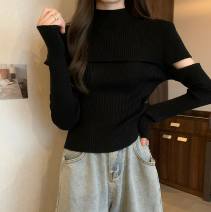 KICKSEWING（キックスウィング）ハーフネック袖スリットリブニット