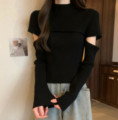 KICKSEWING（キックスウィング）ハーフネック袖スリットリブニット