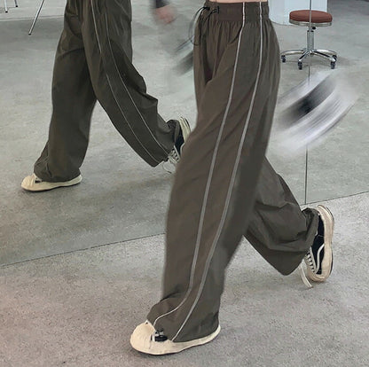 KICKSEWING（キックスウィング）ナイロンサイドラインジョガーパンツ