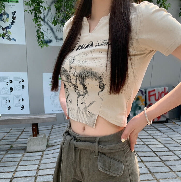 KICKSEWING（キックスウィング）プリンティングアシンメトリークロップTシャツ