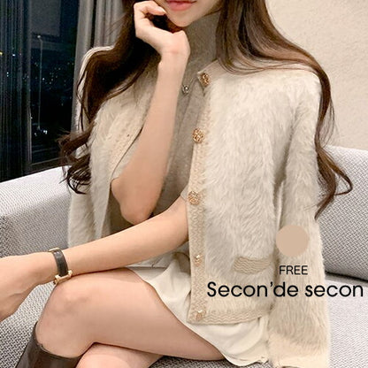 Secon'de secon(セカンドセカン)ゴールドボタンフェイクファーカーディガン
