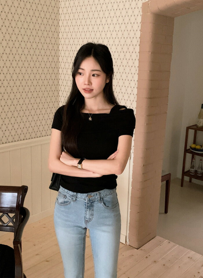 SHOPPERLAND(ショッパーランド)アシンメトリーオフショルダー半袖Tシャツ